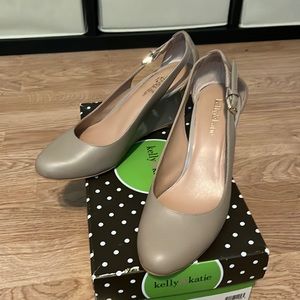 Kelly & Katie Taupe Wedges